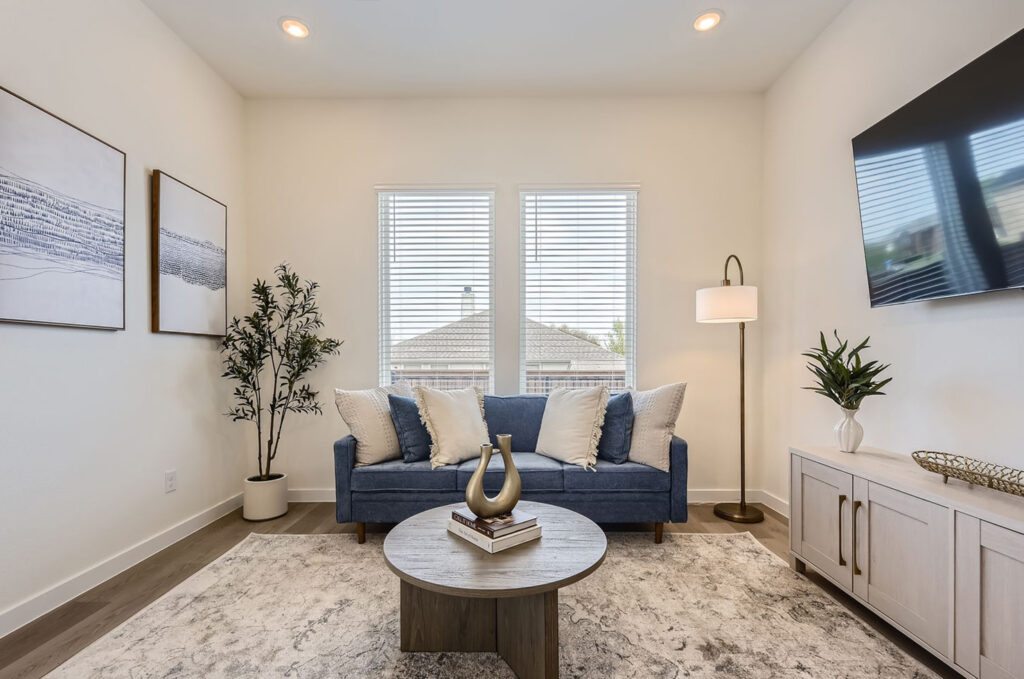 Turner Model Hero Slide 2